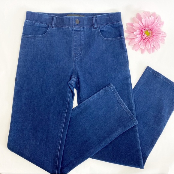 Betabrand Straight Leg Four Pocket Yoga Denim Pull On Jeans: Dark Indigo Blue - Picture 5 of 13